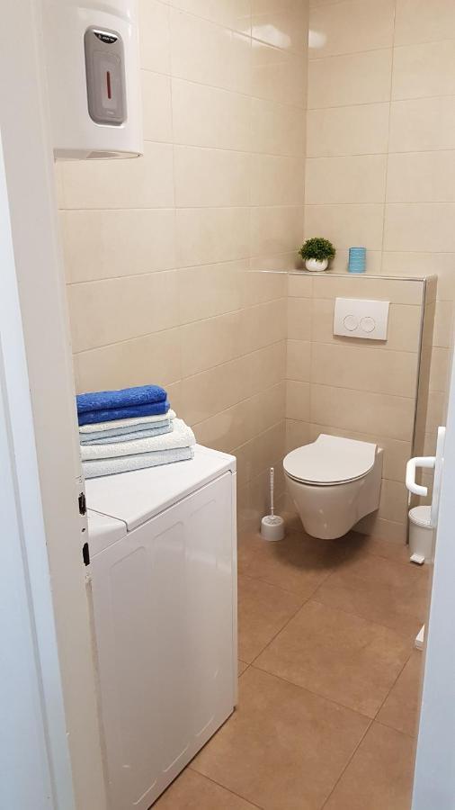 סנג' Apartman Ivan מראה חיצוני תמונה