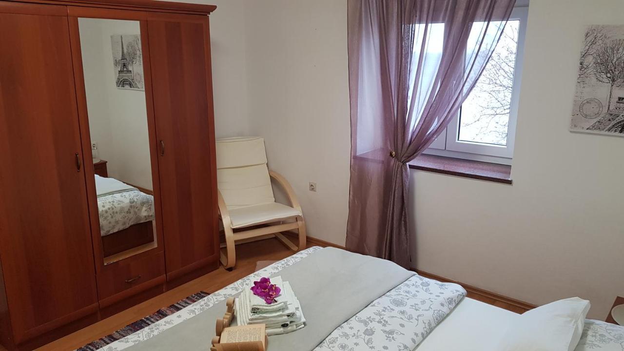 סנג' Apartman Ivan מראה חיצוני תמונה